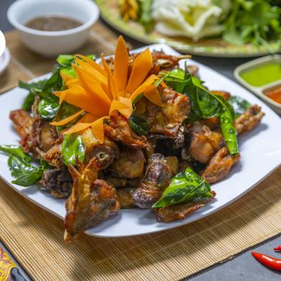 Gà rang lá chanh