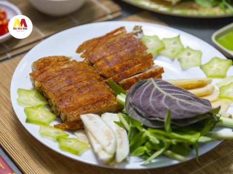 Không gian CN5 - Nhà Hàng Núi Đôi 5