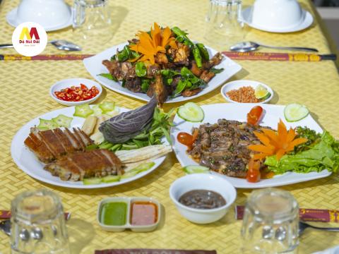 Không gian CN5 - Nhà Hàng Núi Đôi 5