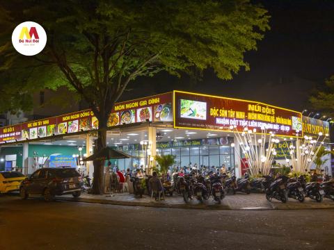 Không gian CN5 - Nhà Hàng Núi Đôi 5