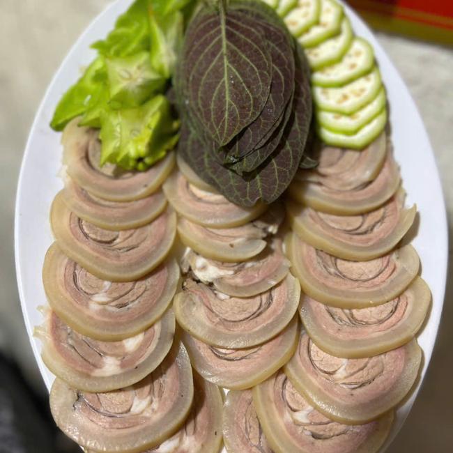 Cổ dê luộc