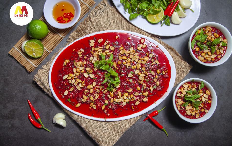 Tiết canh dê 